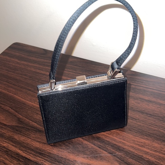 Nine West Hand Bag - Picture 2 of 7